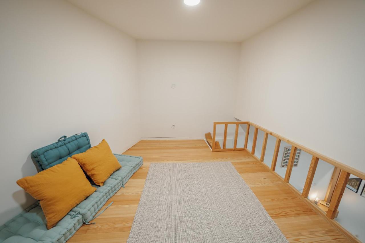Riverside Loft By Homing Apartment Porto Luaran gambar